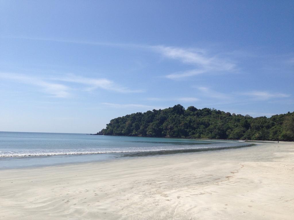 Frog Beach House Koh Phayam Exterior photo