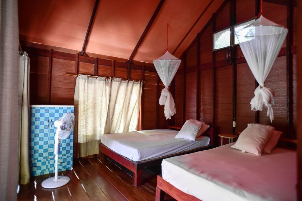 Frog Beach House Koh Phayam Exterior photo